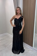 Anisa Dress