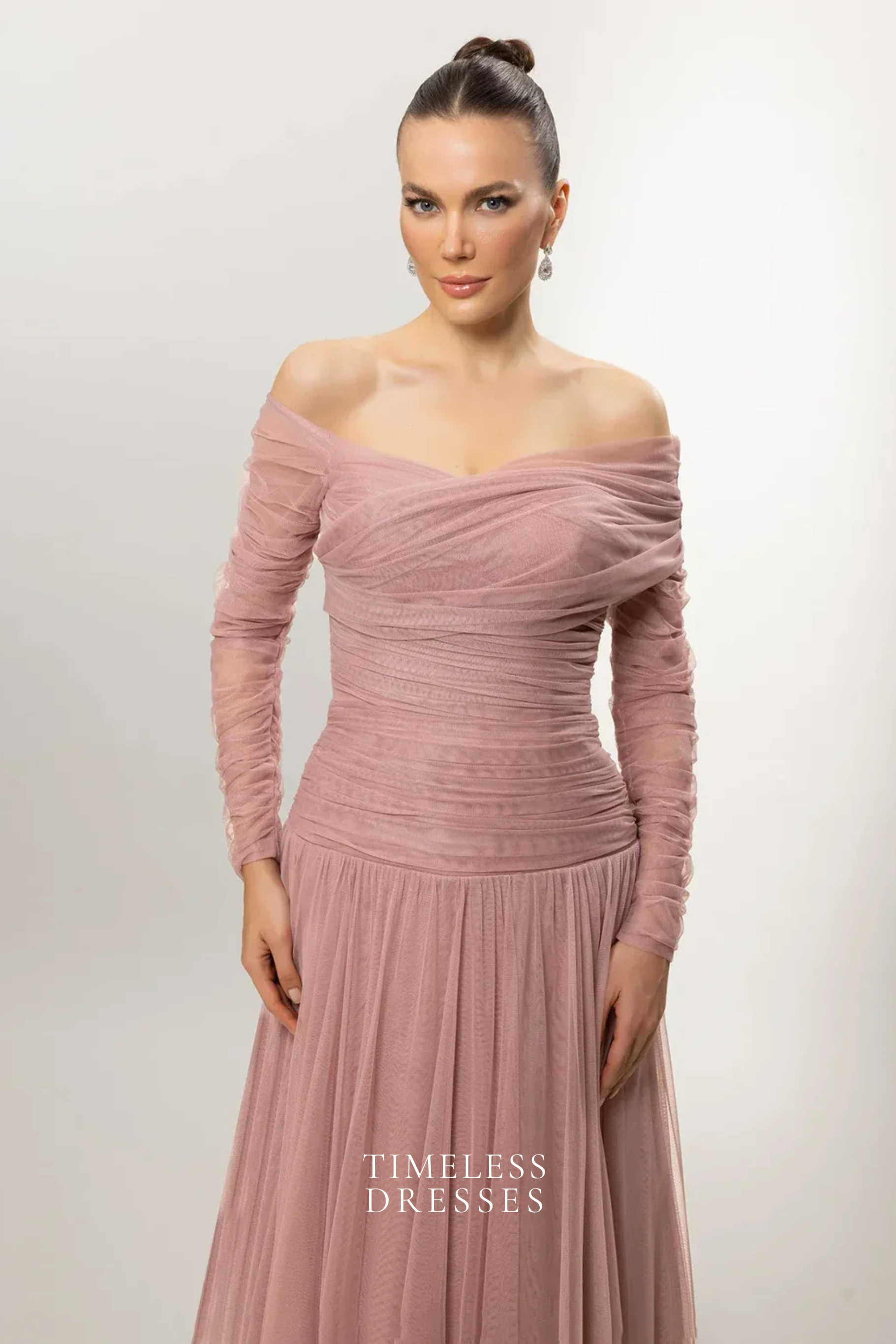 Pia Dress
