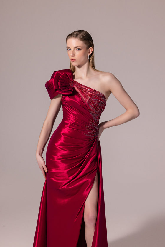 Ivon Gown