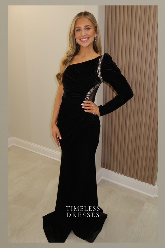 Nancy Velvet Dress